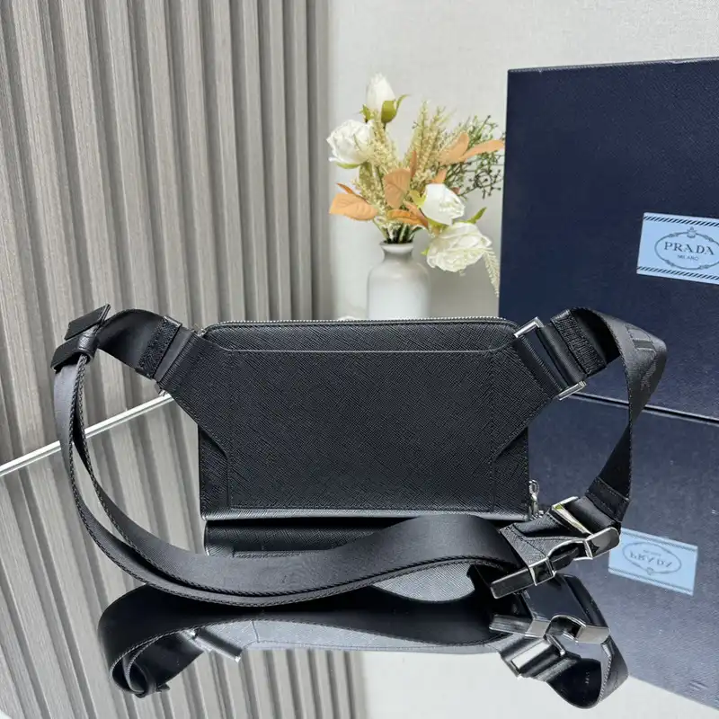 Pra*a bags 2409ya0001