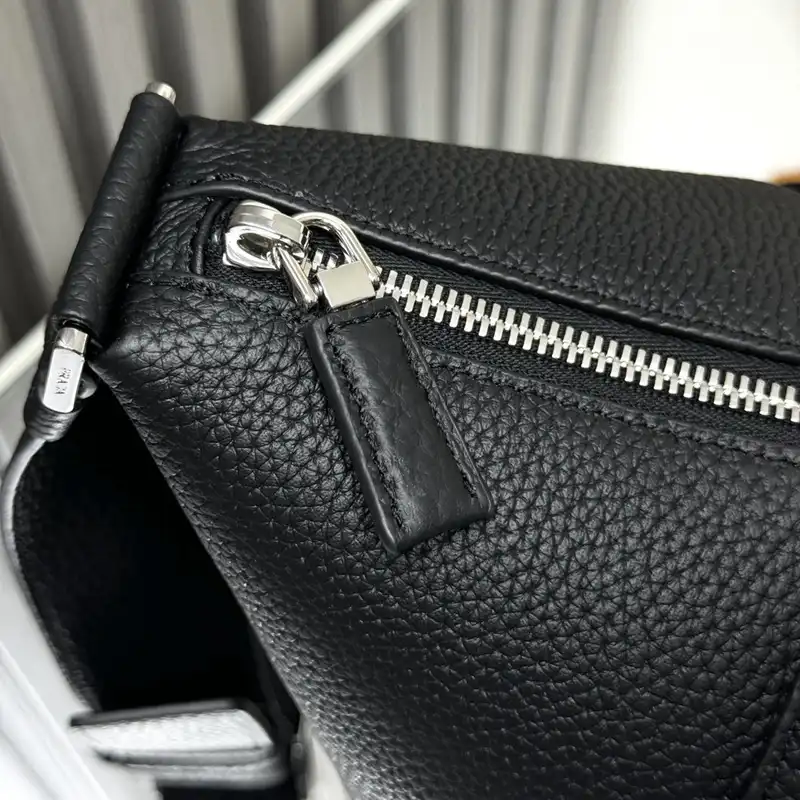 Pra*a bags 2410ya0010