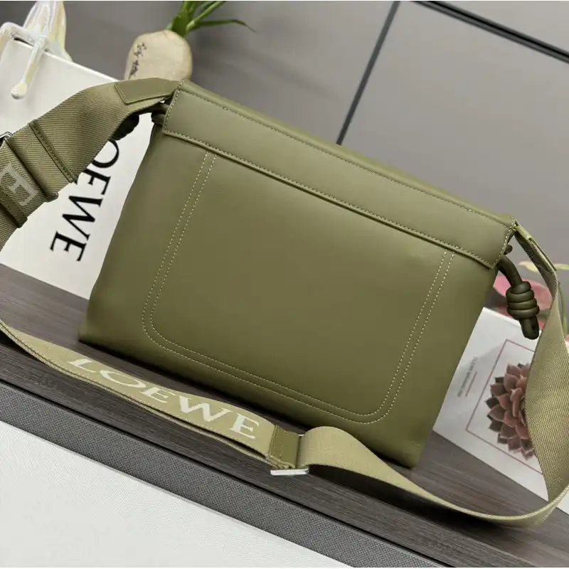 L0ew* bags 2410ya0149