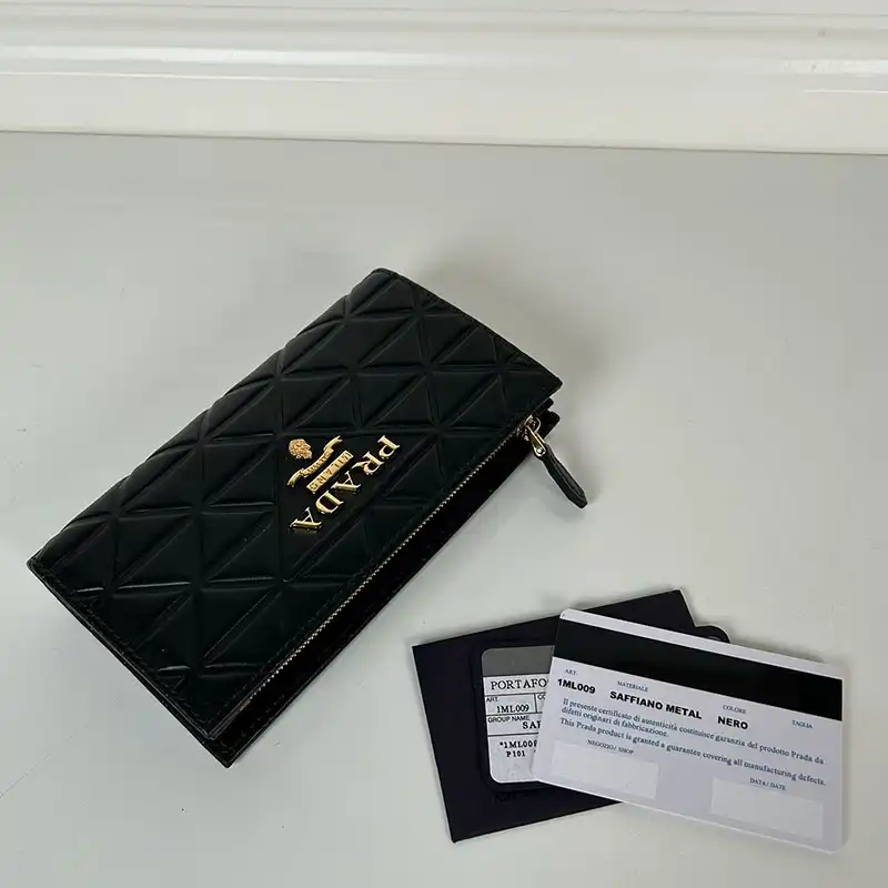 Pra*a bags 2411ya0013