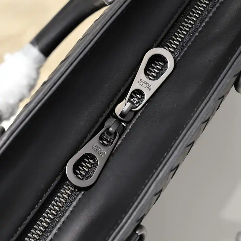 b0tt*ga Ven*ta bags 2411ya0060