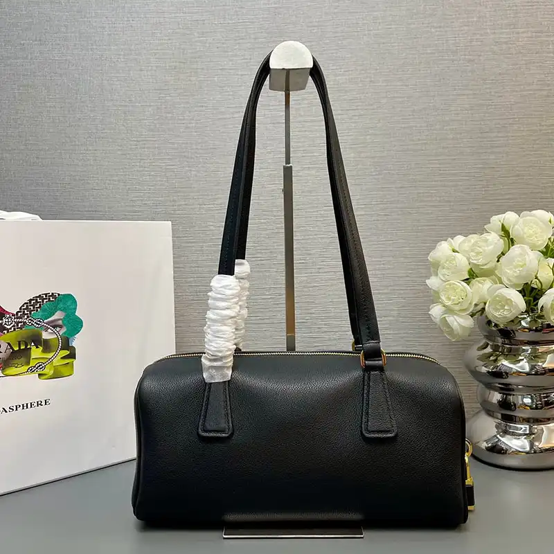 Pra*a bags 2411ya0109