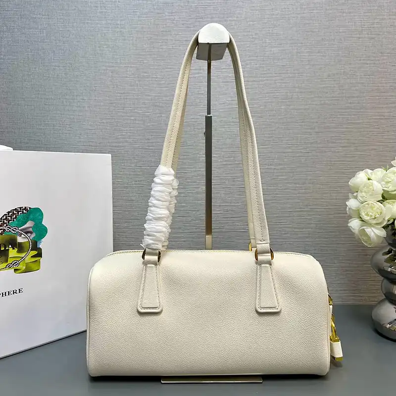 Pra*a bags 2411ya0110