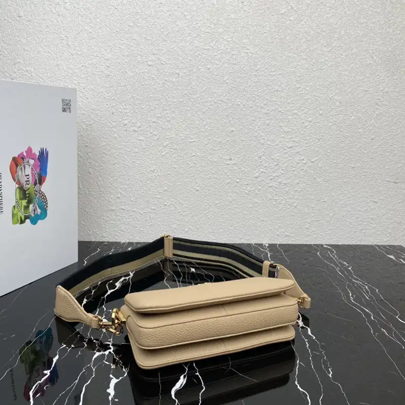 Pra*a bags 2411ya0114