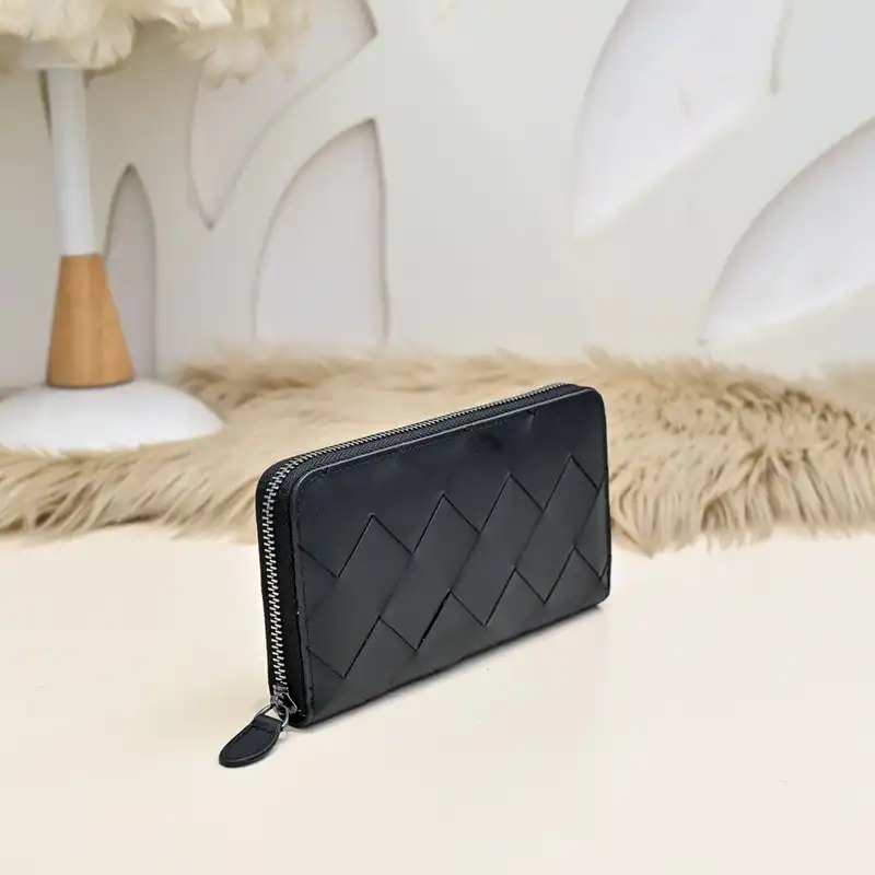 b0tt*ga Ven*ta bags 2411ya0130