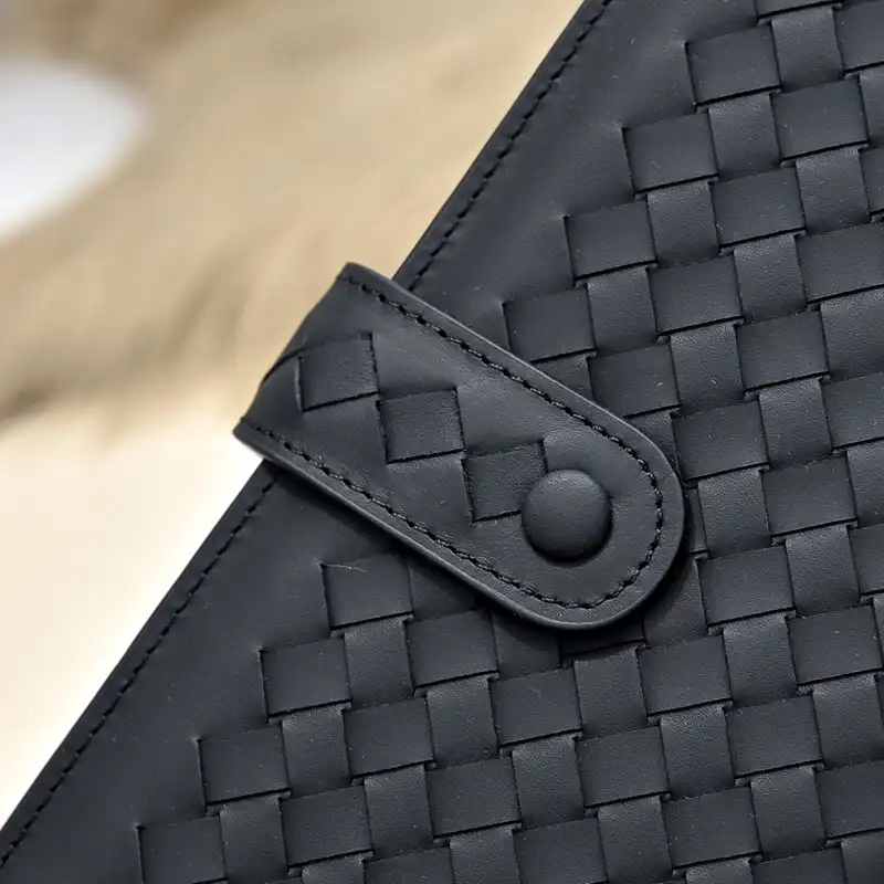 b0tt*ga Ven*ta bags 2411ya0133