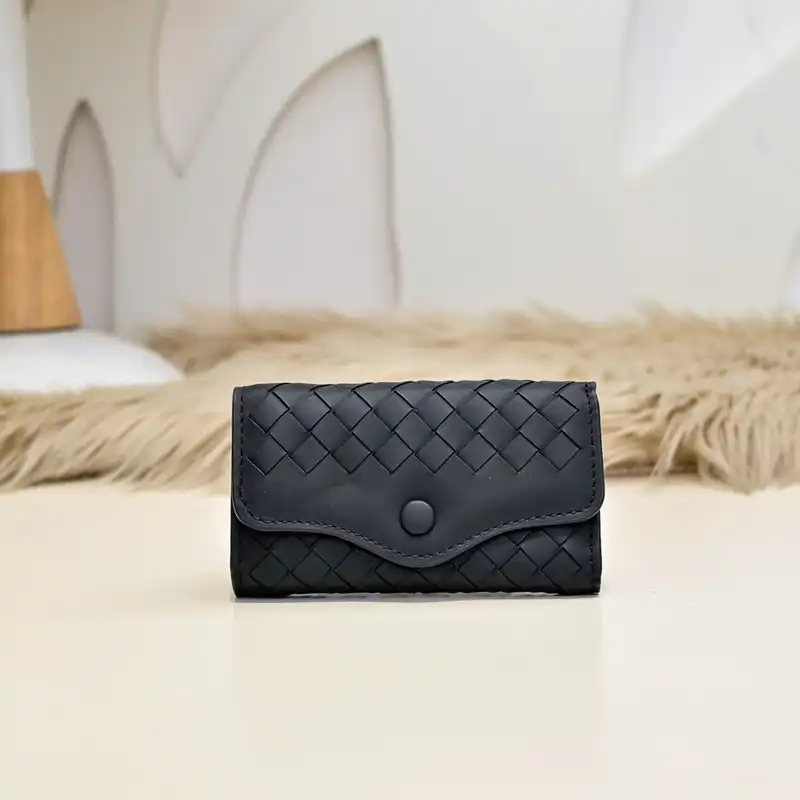 b0tt*ga Ven*ta bags 2411ya0135