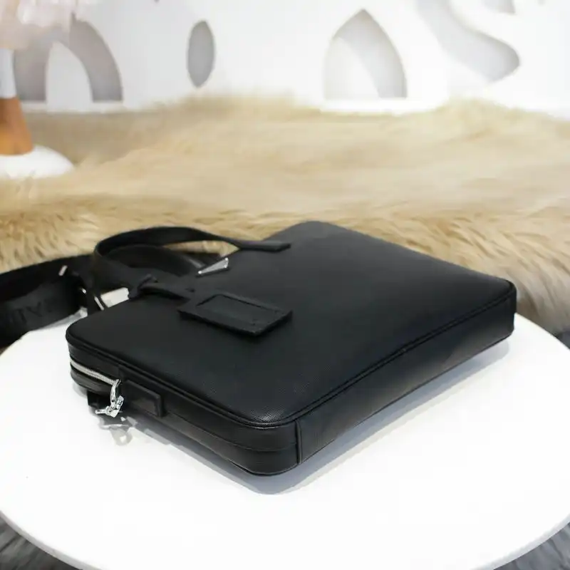 Pra*a bags 2012sh0074