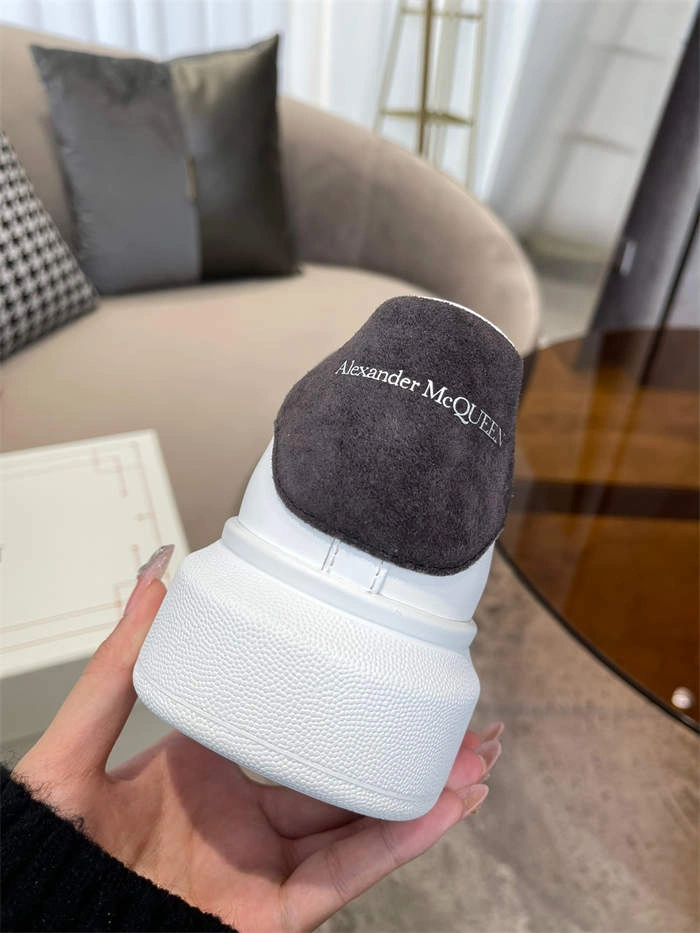 a1exa*der Mcqv*en oversized lightweight 2573