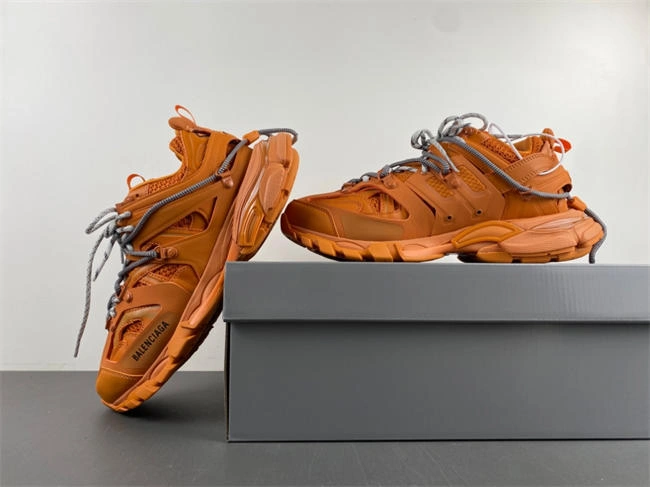 Ba1en*iaga track  800592 wtrhk comfortable 4289