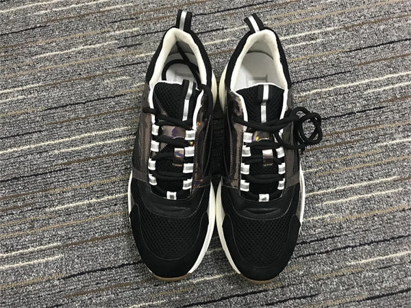 UrbanChic Dior B 1286