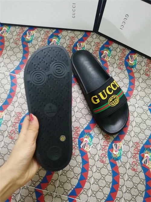 Gocci Slipper Premium 5694