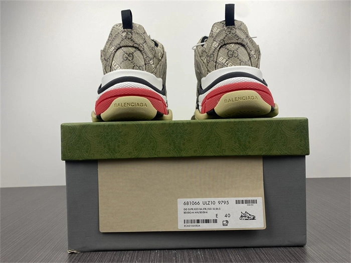 Chic Gocci x BLCG The Hacker Project Triple S Beige  677192 ULZ10 38