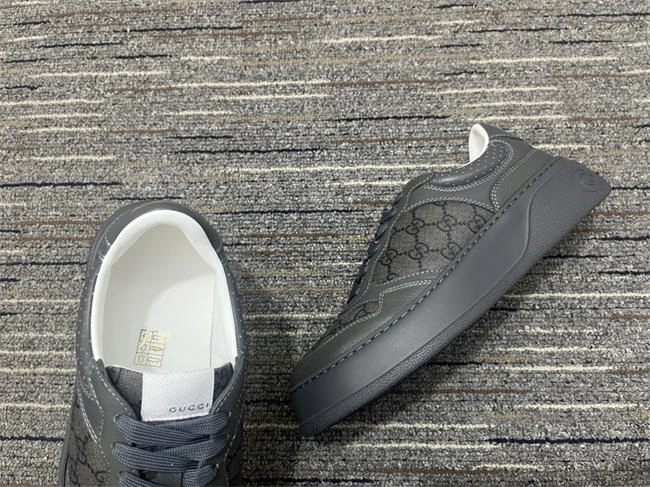 G*u*i low top sneaker colorful 538