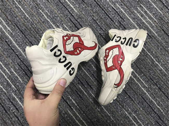 G*u*i rhyton sneaker packable 238