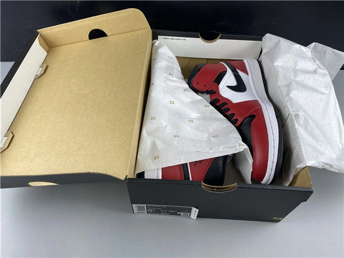 Jordan1 Mid Chicago Toe 554724- Upgraded 3776