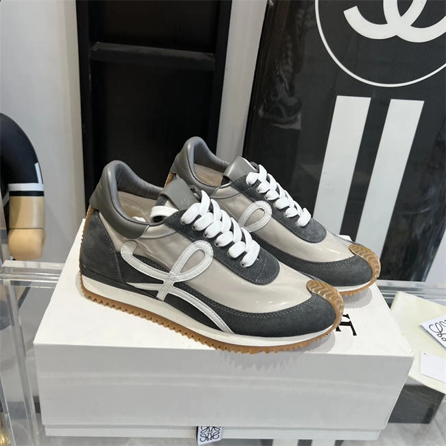 highquality L0ew* sneaker 2459