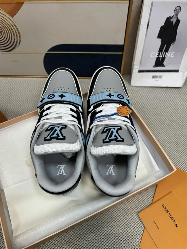 Lv Trainer Sneaker Soft 2017