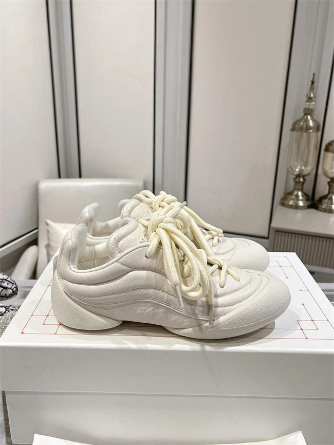 Mcqv*en sneaker flexible 2483