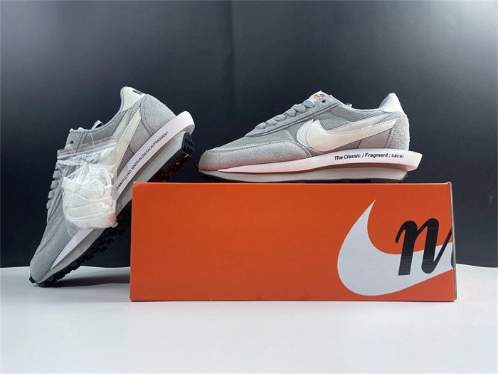 DailyWear Nike LD Waffle SF sacai Fragment Grey DH2684- 5231