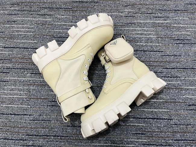 timeless Pra*a boot 3242