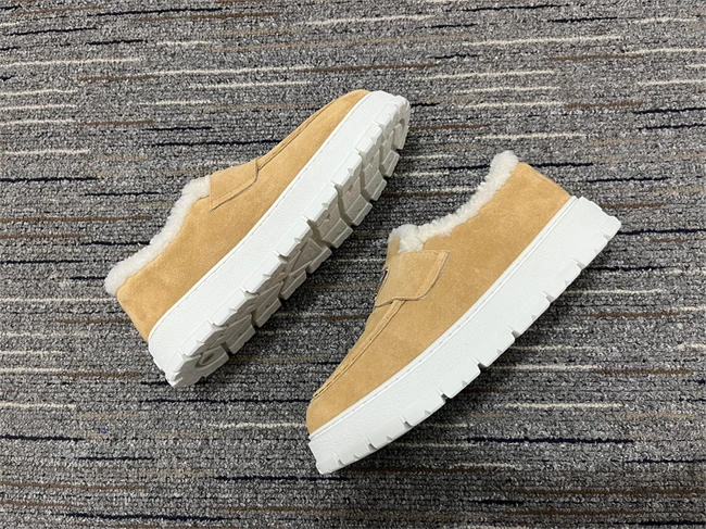 relaxedfit Pra*a sneaker women 3391