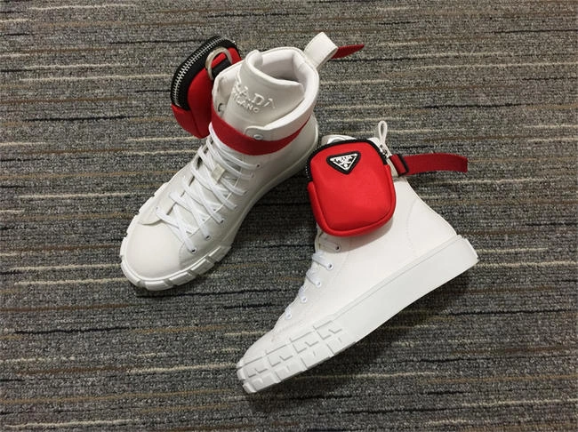 resilient Pra*a sneaker women 3395