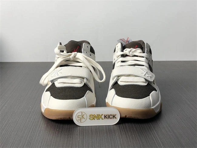 Travis Scott x Jordan Cut The Check P Breathable 3578